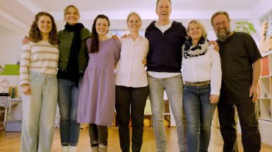 Führungskräfte erleben Nähe und Unterstützung im Leadership Coaching in der Wise Leader Jahresbegleitung im Gruppenprozess